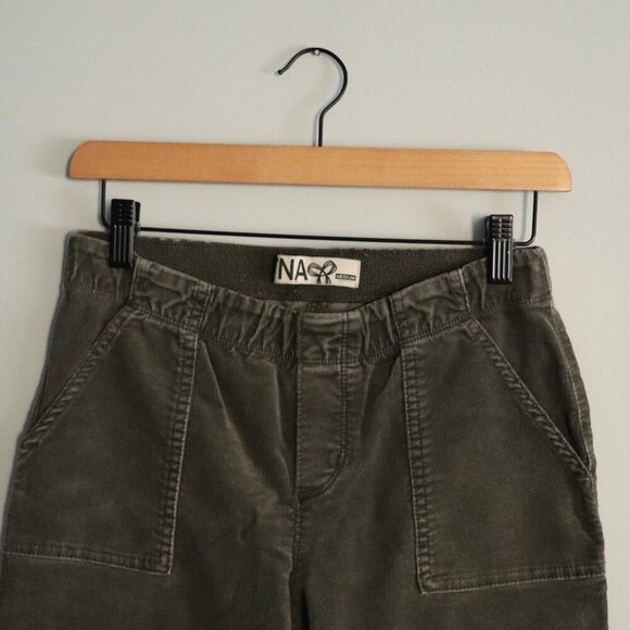 TNA Women's Green Sz M Straight Leg Corduroy Ribbed Stretch Pull On Pants - Picture 3 of 12